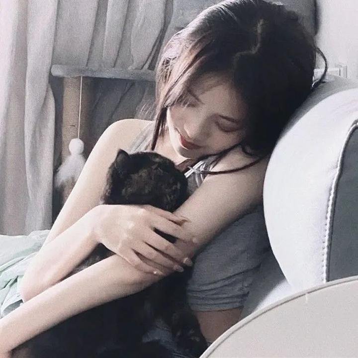别对我的女人出手